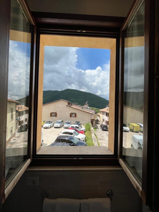 Affittacamere Garibaldi Norcia Exterior foto